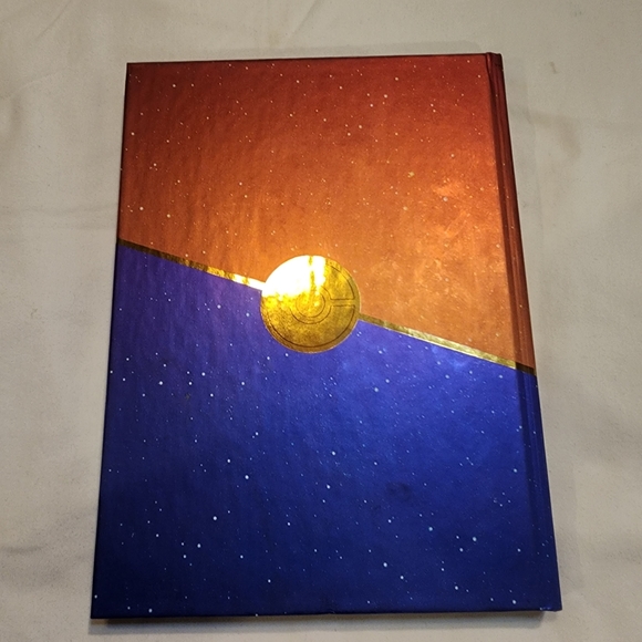 Pokemon Sun & Moon Collector's Edition Alola Region Strategy Guide Hard cover - Picture 2 of 2